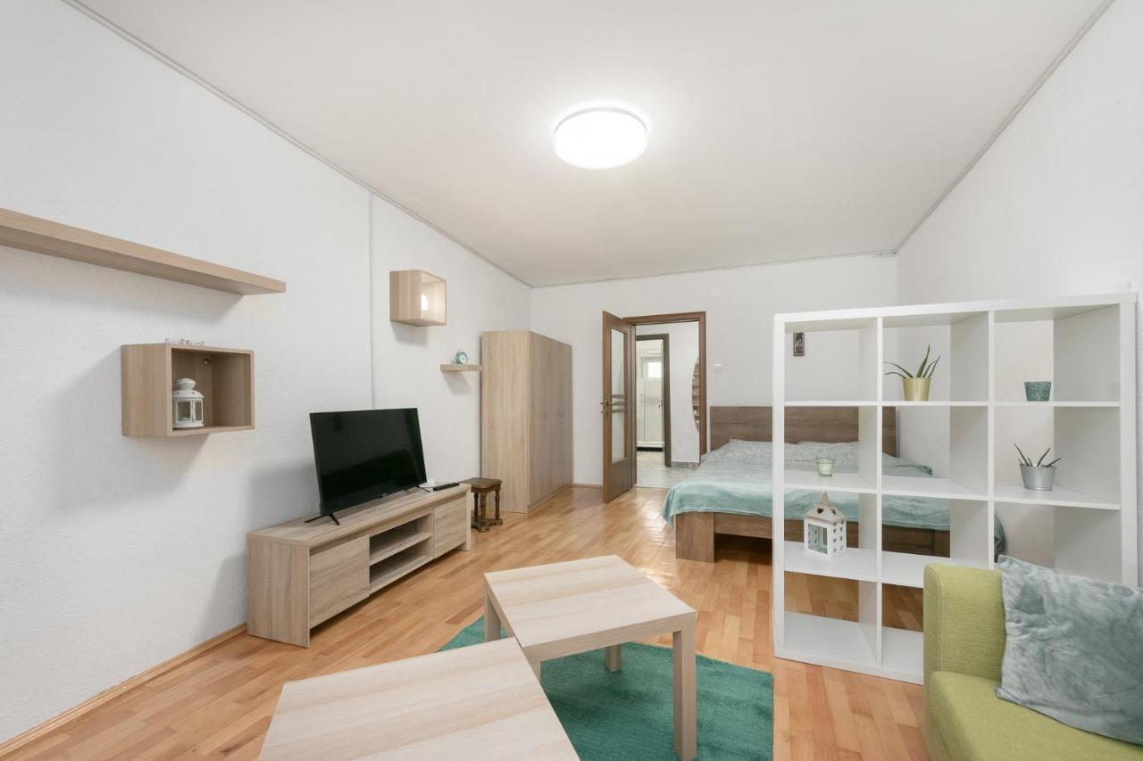 Vlad House Decebal Appartement Boekarest Buitenkant foto