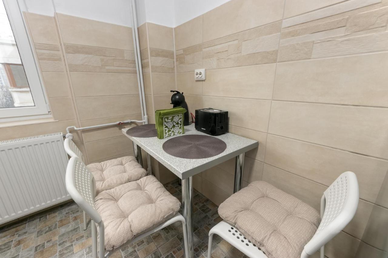 Vlad House Decebal Appartement Boekarest Buitenkant foto